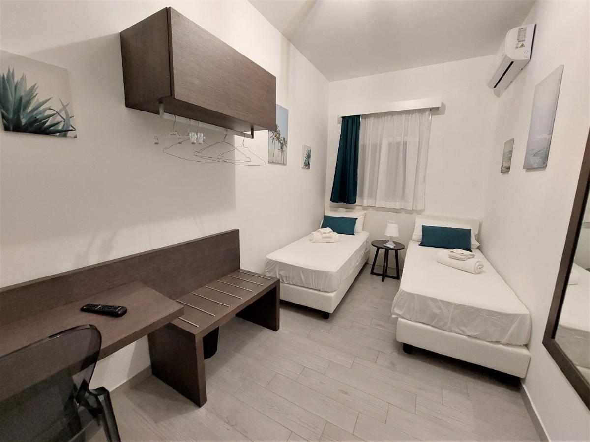 פלרמו Leone Apartments מראה חיצוני תמונה